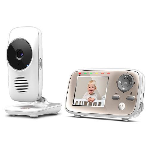 Motorola MBP667Connect Digital Video Baby Monitor with Wi-Fi,  2.8-Inch Color Screen, Digital Zoom, Two-Way Audio, Infrared Night Vision, and Room Temperature Display