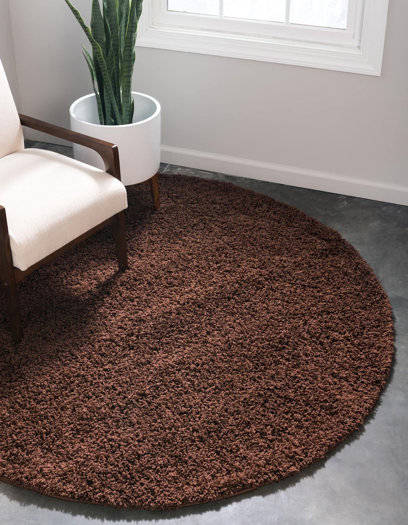 Unique Loom Solid Shag Collection Area Rug (8' Round, Chocolate Brown)