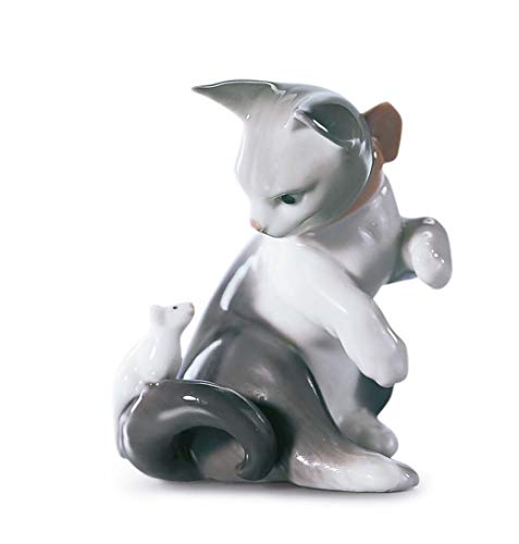 Lladró Cat and Mouse Figurine. Porcelain Cat Figure.
