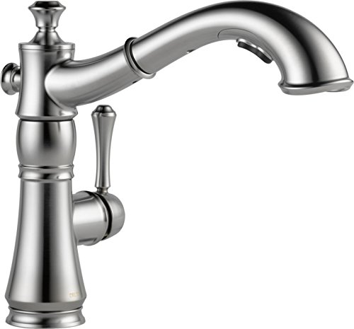 Delta Faucet Delta Cassidy Single-Handle Pull-Out