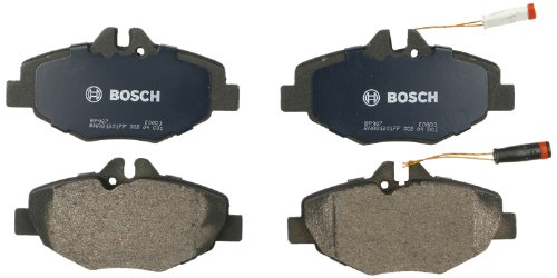 Bosch BP987 QuietCast Premium Semi-Metallic Disc Brake Pad Set - Compatible With Select Mercedes-Benz E320, E350; FRONT